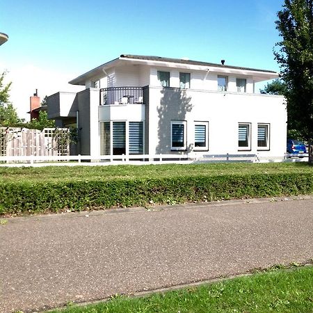 B&B Het Witte Huis Almere Bagian luar foto